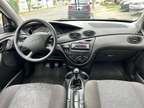 FORD Focus Sedan 1.6 4P GL, Foto 3