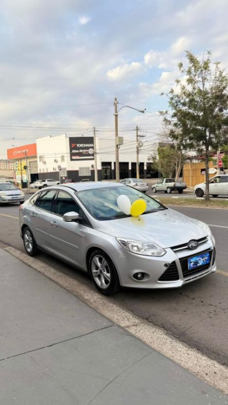 FORD Focus Sedan 1.6 16V 4P FLEX S POWERSHIFT AUTOMATIZADO, Foto 2