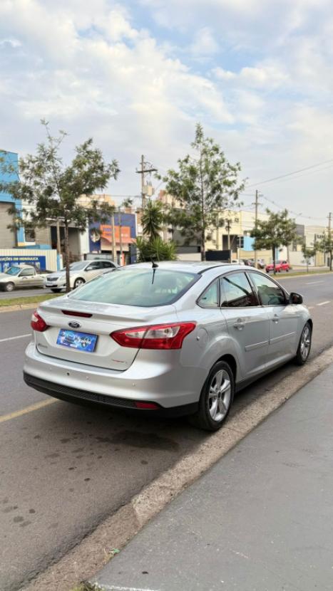 FORD Focus Sedan 1.6 16V 4P FLEX S POWERSHIFT AUTOMATIZADO, Foto 5
