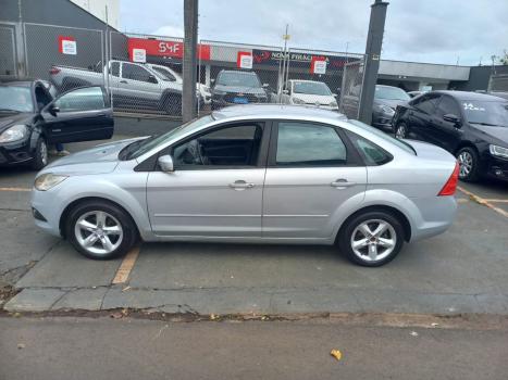 FORD Focus Sedan 2.0 16V 4P, Foto 16