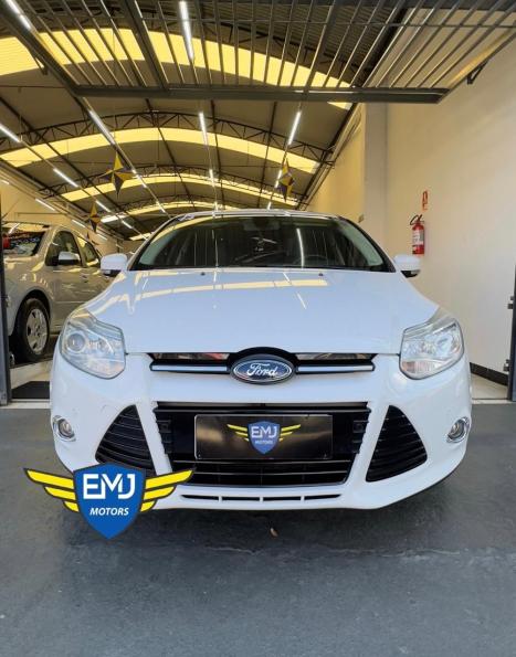 FORD Focus Sedan 2.0 16V 4P FLEX SE PLUS FASTBACK POWERSHIFT AUTOMTICO, Foto 2