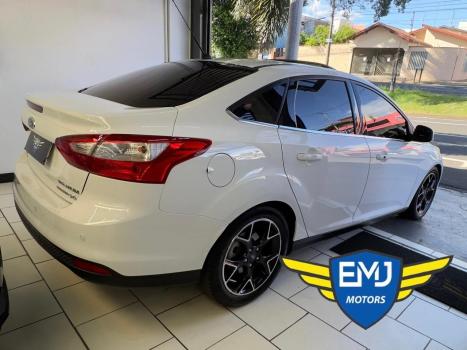 FORD Focus Sedan 2.0 16V 4P FLEX SE PLUS FASTBACK POWERSHIFT AUTOMTICO, Foto 4