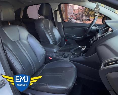 FORD Focus Sedan 2.0 16V 4P FLEX SE PLUS FASTBACK POWERSHIFT AUTOMTICO, Foto 11