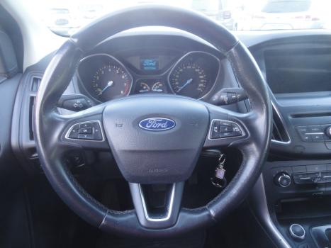 FORD Focus Sedan 2.0 16V 4P FLEX SE POWERSHIFT AUTOMTICO, Foto 8
