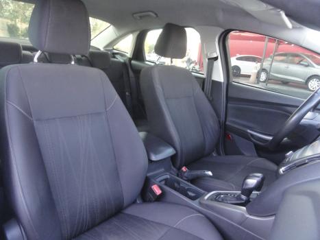 FORD Focus Sedan 2.0 16V 4P FLEX SE POWERSHIFT AUTOMTICO, Foto 18