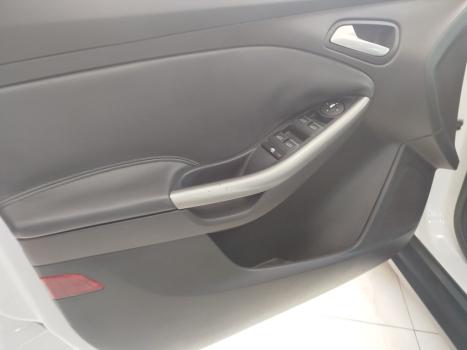 FORD Focus Sedan 2.0 16V 4P FLEX SE POWERSHIFT AUTOMTICO, Foto 7