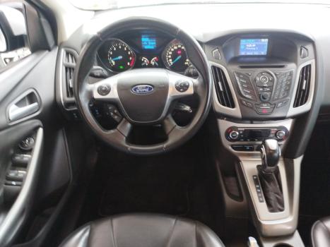 FORD Focus Sedan 2.0 16V 4P FLEX SE POWERSHIFT AUTOMTICO, Foto 9