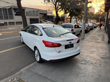 FORD Focus Sedan 2.0 16V 4P FLEX TITANIUM AUTOMTICO, Foto 6