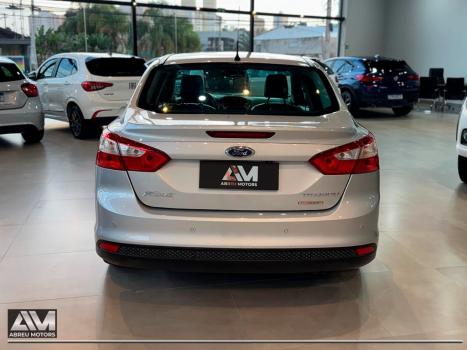 FORD Focus Sedan 2.0 16V 4P FLEX TITANIUM PLUS FASTBACK POWERSHIFT AUTOMTICO, Foto 5