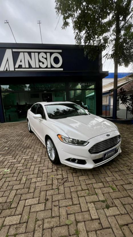 FORD Fusion 2.0 4P 16V TITANIUM AWD AUTOMTICO, Foto 2