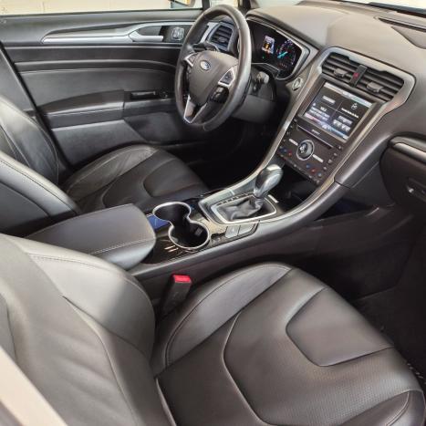 FORD Fusion 2.0 4P 16V TITANIUM AWD AUTOMTICO, Foto 2