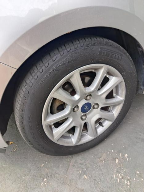 FORD Ka Hatch 1.5 12V 4P TI-VCT SE PLUS FLEX AUTOMTICO, Foto 14