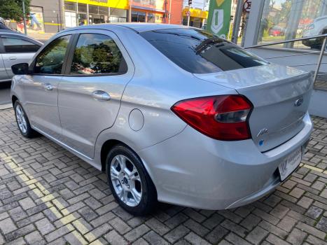 FORD Ka + Sedan 1.5 16V 4P FLEX SEL PLUS, Foto 4
