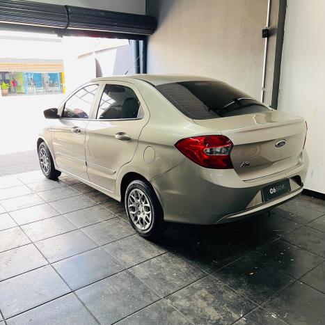 FORD Ka + Sedan 1.5 12V 4P TI-VCT SE FLEX, Foto 6