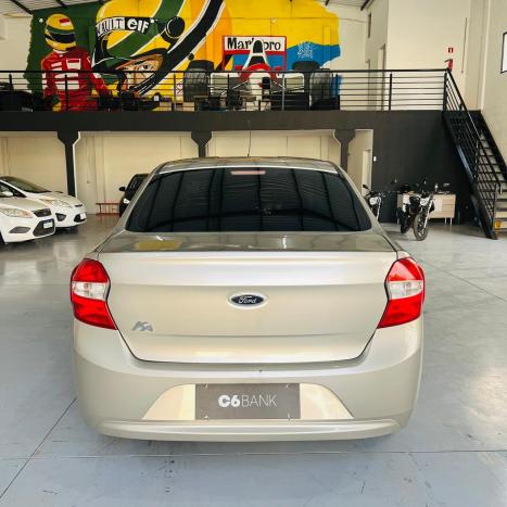 FORD Ka + Sedan 1.5 16V 4P FLEX SE PLUS, Foto 6