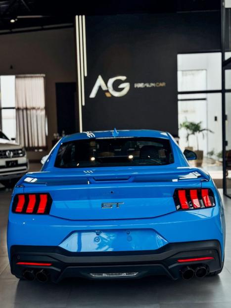 FORD Mustang 5.0 V8 32V COUP GT PERFORMANCE AUTOMTICO, Foto 6