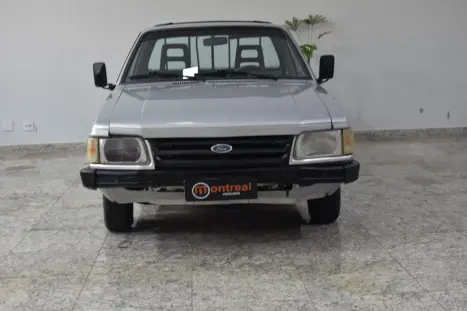FORD Pampa 1.8 L, Foto 2