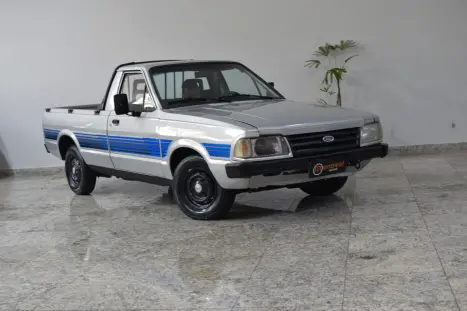 FORD Pampa 1.8 L, Foto 3