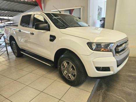 FORD Ranger 2.2 16V XLS DIESEL 4X4 CABINE DUPLA AUTOMTICO, Foto 2