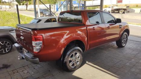 FORD Ranger 2.2 16V XLS DIESEL 4X4 CABINE DUPLA AUTOMTICO, Foto 6