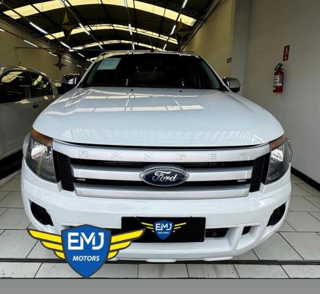 FORD Ranger 2.2 16V XLS DIESEL 4X4 CABINE DUPLA, Foto 2