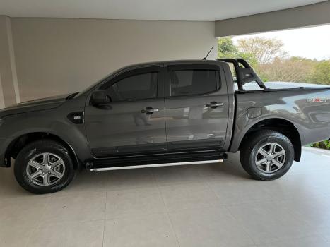 FORD Ranger 2.2 16V XLS DIESEL 4X4 CABINE DUPLA AUTOMTICO, Foto 4