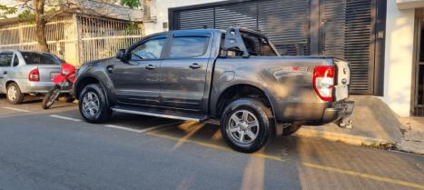 FORD Ranger 2.2 16V XLS DIESEL 4X4 CABINE DUPLA AUTOMTICO, Foto 5