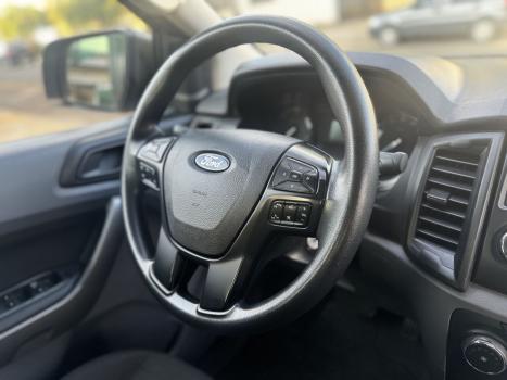 FORD Ranger 2.2 16V XLS DIESEL 4X4 CABINE DUPLA AUTOMTICO, Foto 2
