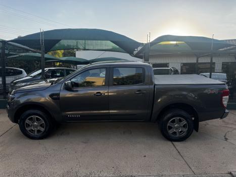 FORD Ranger 2.2 16V XLS DIESEL 4X4 CABINE DUPLA AUTOMTICO, Foto 10