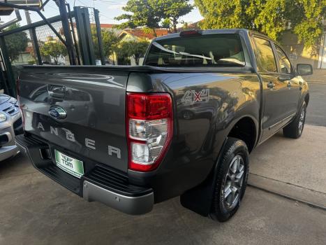 FORD Ranger 2.2 16V XLS DIESEL 4X4 CABINE DUPLA AUTOMTICO, Foto 3