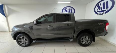FORD Ranger 2.2 16V XLS DIESEL 4X4 CABINE DUPLA, Foto 2