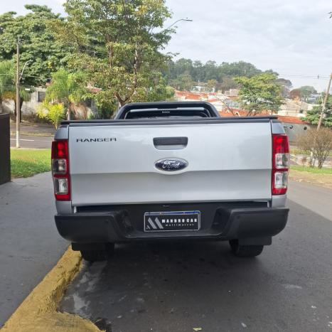 FORD Ranger 2.2 16V XL DIESEL CABINE SIMPLES, Foto 4