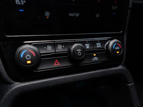 FORD Ranger 3.0 V6 4X4 LIMITED PLUS TURBO DIESEL CABINE DUPLA AUTOMTICO, Foto 19