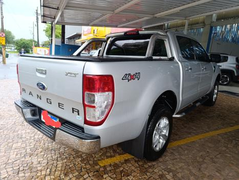 FORD Ranger 3.2 20V XLT 4X4 CABINE DUPLA TURBO DIESEL AUTOMTICO, Foto 3