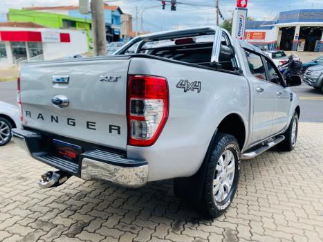 FORD Ranger 3.2 20V XLT 4X4 CABINE DUPLA TURBO DIESEL AUTOMTICO, Foto 4