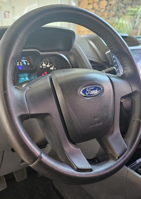 FORD Ranger 3.2 20V XLS 4X4 CABINE SIMPLES TURBO DIESEL, Foto 16