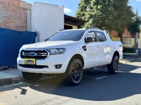 FORD Ranger 3.2 20V CABINE DUPLA 4X4 LIMITED TURBO DIESEL AUTOMTICO, Foto 4