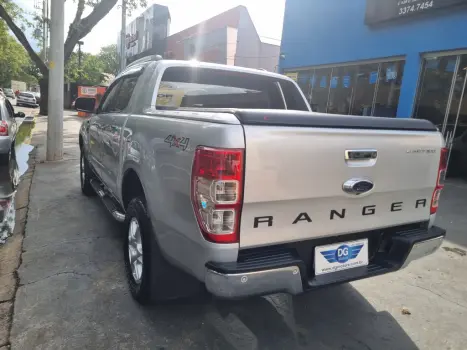 FORD Ranger 3.2 20V CABINE DUPLA 4X4 LIMITED TURBO DIESEL AUTOMTICO, Foto 5