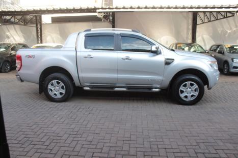 FORD Ranger 3.2 20V CABINE DUPLA 4X4 LIMITED TURBO DIESEL AUTOMTICO, Foto 4