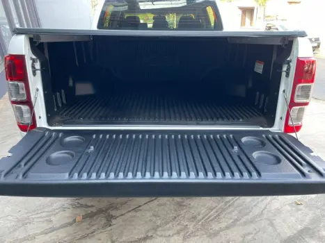 FORD Ranger 3.2 20V CABINE DUPLA 4X4 STORM TURBO DIESEL AUTOMTICO, Foto 6