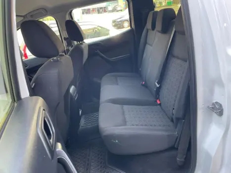 FORD Ranger 3.2 20V CABINE DUPLA 4X4 STORM TURBO DIESEL AUTOMTICO, Foto 10