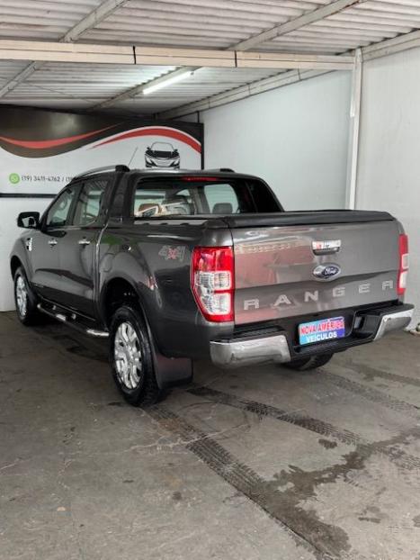 FORD Ranger 3.2 20V CABINE DUPLA 4X4 LIMITED TURBO DIESEL AUTOMTICO, Foto 4