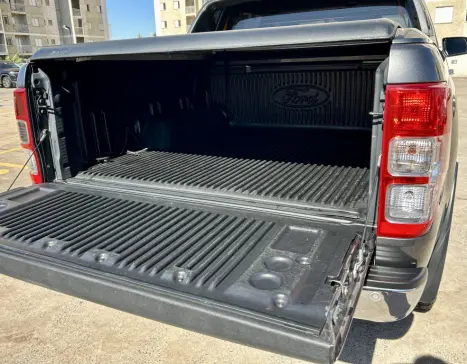 FORD Ranger 3.2 20V CABINE DUPLA 4X4 LIMITED TURBO DIESEL AUTOMTICO, Foto 13