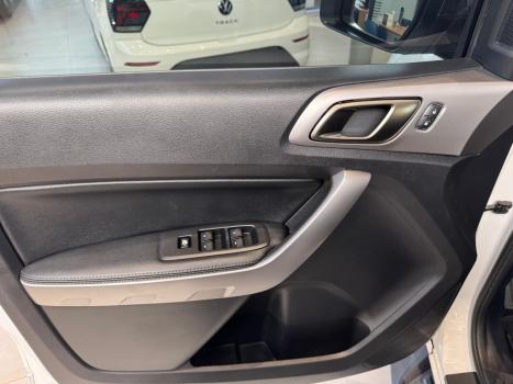 FORD Ranger 3.2 20V CABINE DUPLA 4X4 LIMITED TURBO DIESEL AUTOMTICO, Foto 7