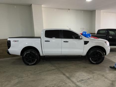 FORD Ranger 3.2 20V XLT 4X4 CABINE DUPLA TURBO DIESEL, Foto 8