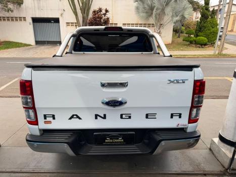 FORD Ranger 3.2 20V XLT 4X4 CABINE DUPLA TURBO DIESEL AUTOMTICO, Foto 3