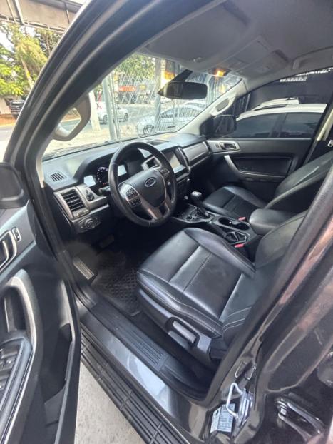 FORD Ranger 3.2 20V XLT 4X4 CABINE DUPLA TURBO DIESEL AUTOMTICO, Foto 8