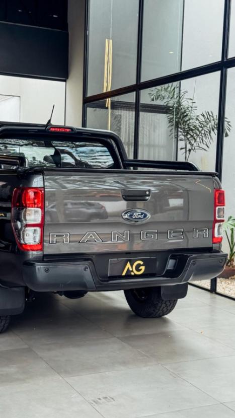 FORD Ranger 3.2 20V CABINE DUPLA 4X4 STORM TURBO DIESEL AUTOMTICO, Foto 6
