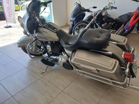 HARLEY DAVIDSON Electra Glide Classic 1600, Foto 4