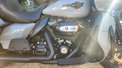 HARLEY DAVIDSON Road Glide Limited FLTRK 1800, Foto 2